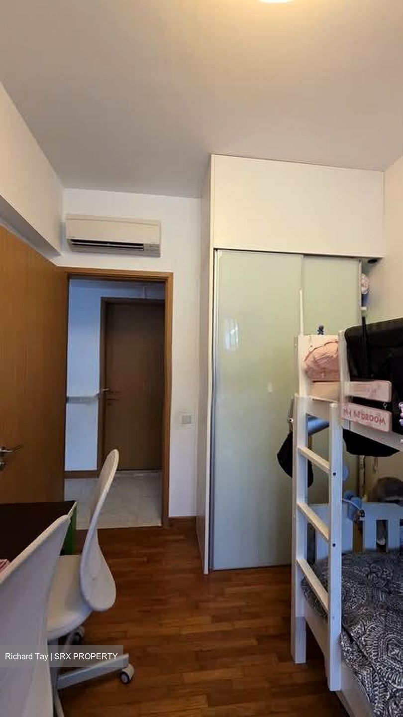 Waterfront Isle (D16), Condominium #528402381